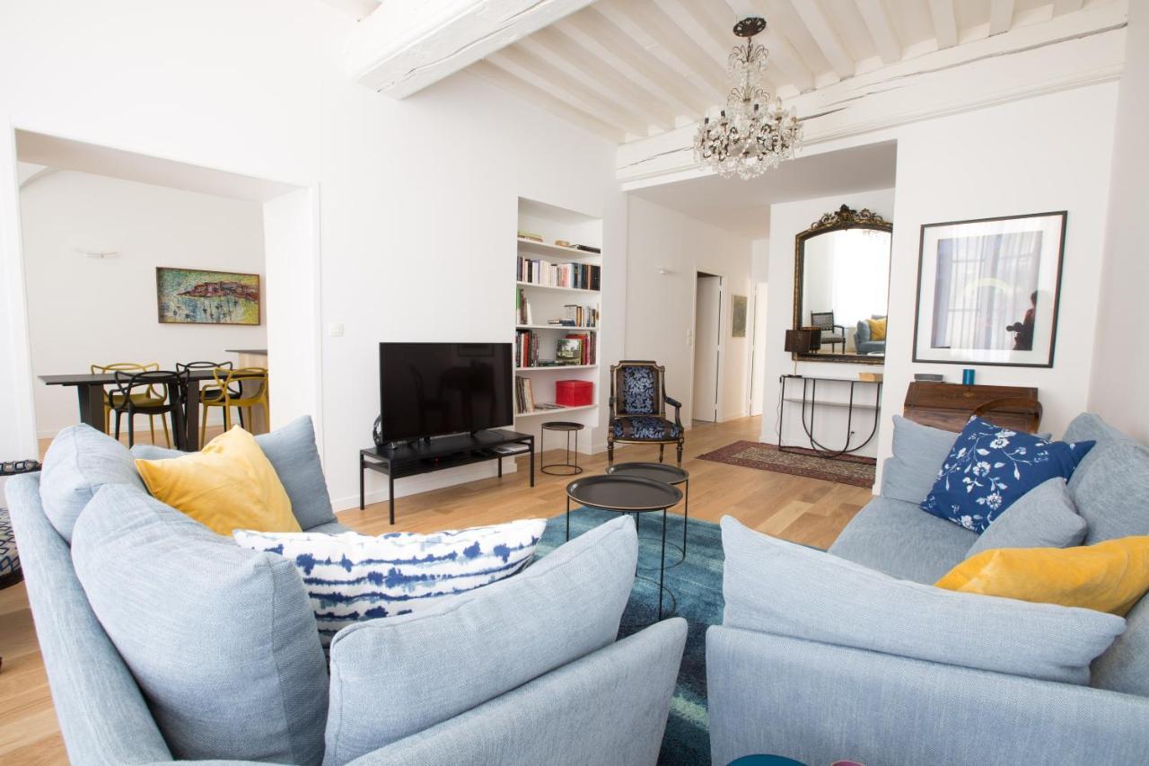 L'Aubertine - Appartement Hypercentre Avec Terrasse Beaune  Bagian luar foto