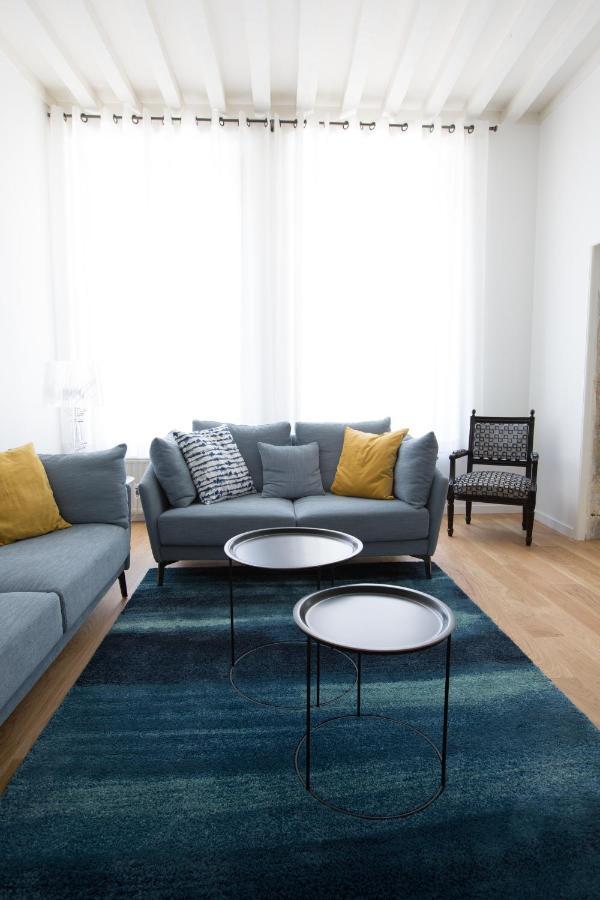 L'Aubertine - Appartement Hypercentre Avec Terrasse Beaune  Bagian luar foto